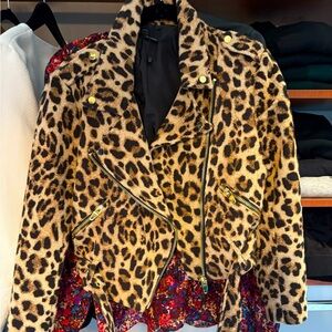 Zara animal print moto!